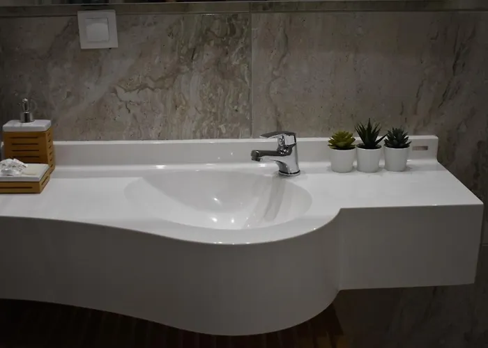 Davidana Deluxe Apartman *