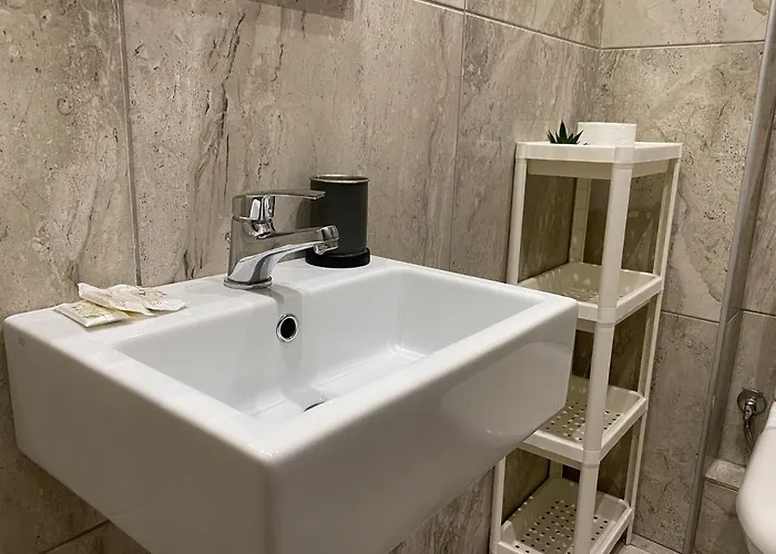 Davidana Deluxe * Nea Kallikrateia