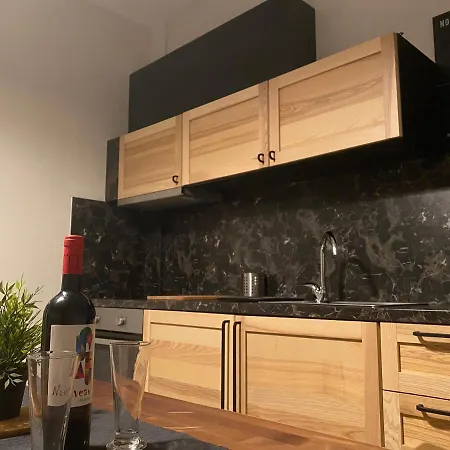 Davidana Deluxe Apartament *