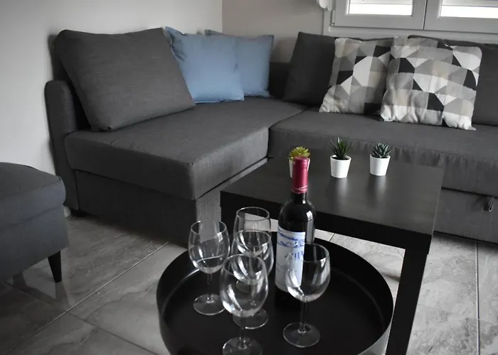 Davidana Deluxe Nea Kallikrateia