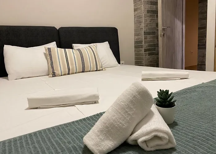 Davidana Deluxe Apartment *