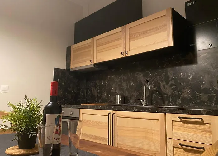 Davidana Deluxe Apartment *